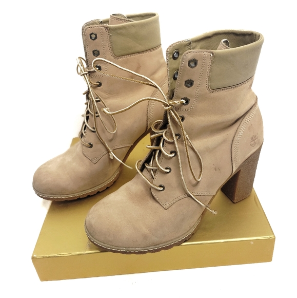 Timberland Shoes - Timberland Women's Camdale Cream Heel Chunky Laceup Boots size 10